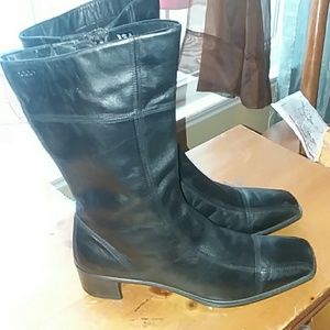 Leather boots